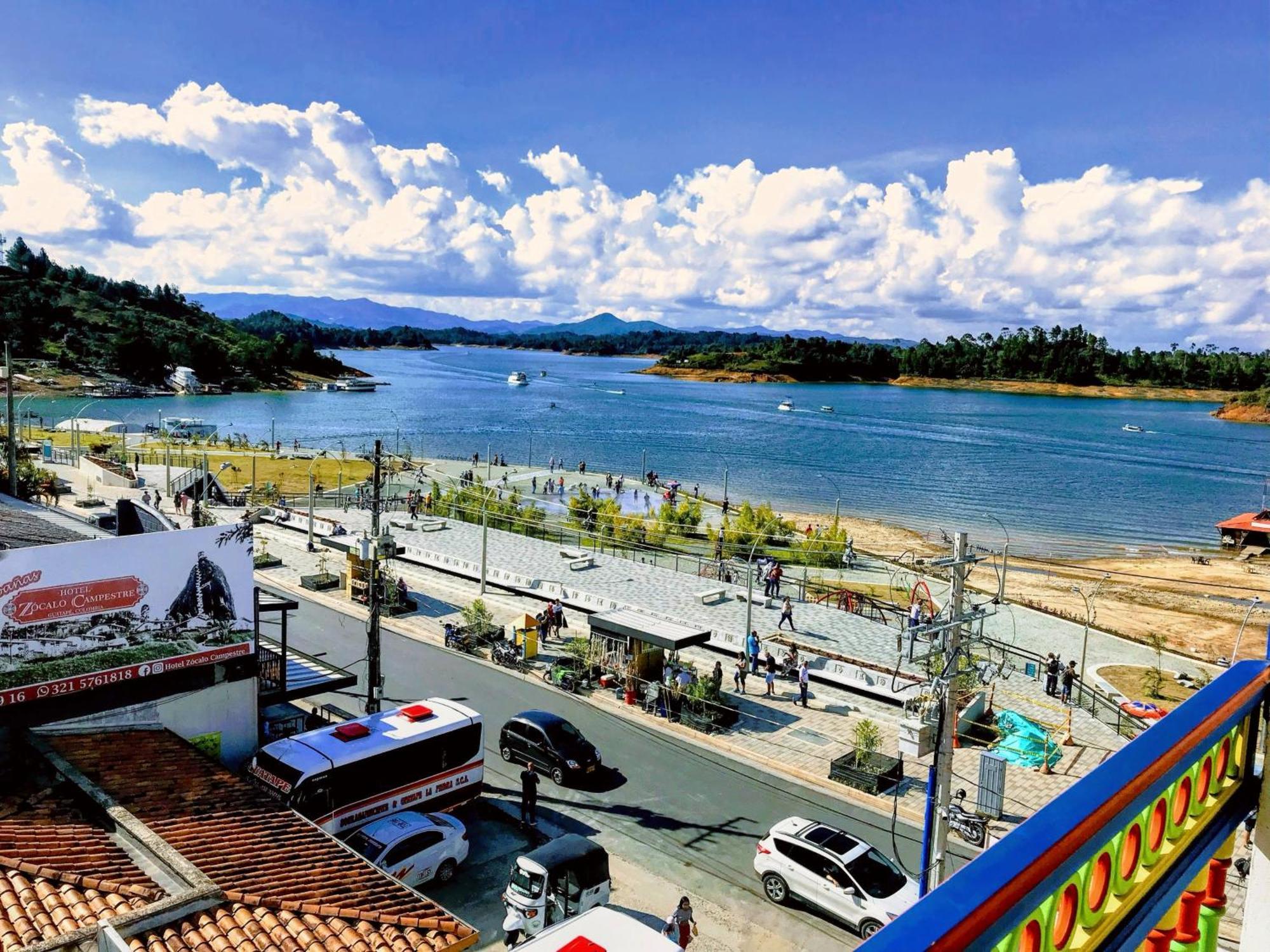 Aptos Plaza Principal, Con Y Sin Vista Al Embalse, Frente Autobus, A 8 Minutos De La Piedra Del Penol, Todo Cerca!!! Guatapé Exterior foto